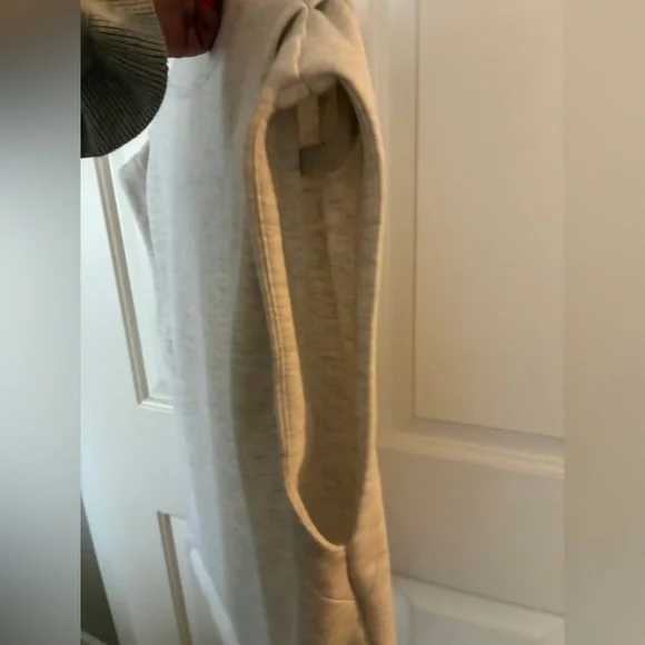 Varley Ivory Marl Double Soft Women's Otis Sleeveless Sweatshirt Sz XS - Picture 13 of 14